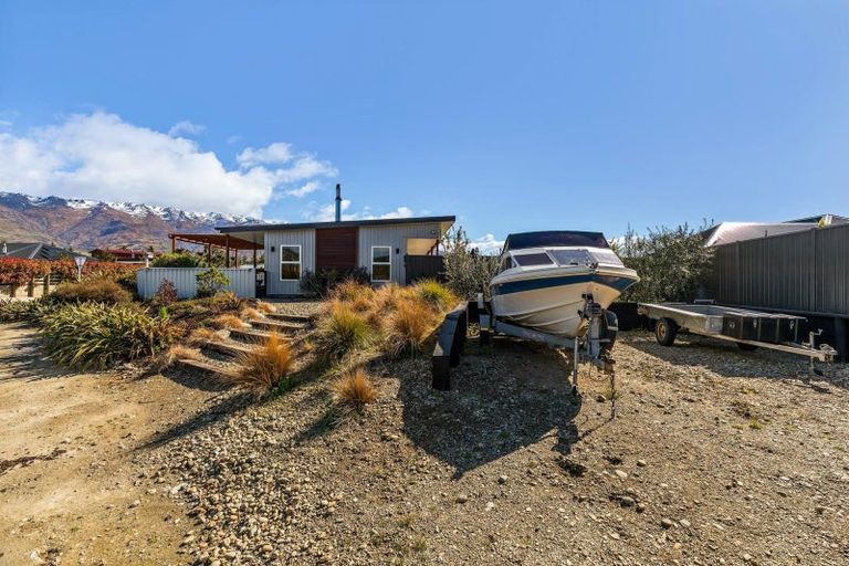 Photo of property in 61 Missy Crescent, Mount Pisa, Cromwell, 9383