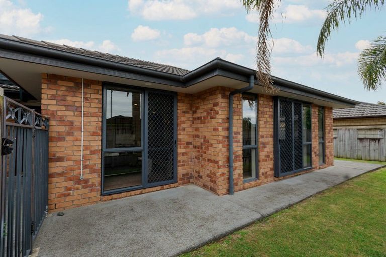 Photo of property in 112 Saint James Drive, Huntington, Hamilton, 3210