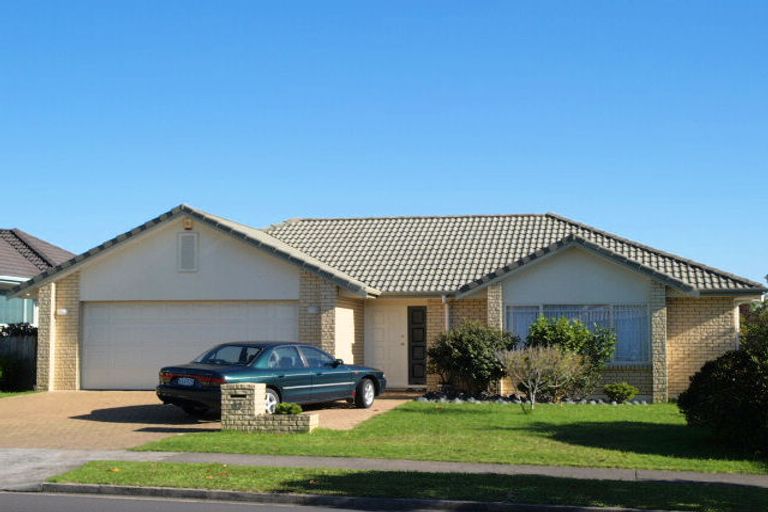 Photo of property in 93 Millhouse Drive, Northpark, Auckland, 2013
