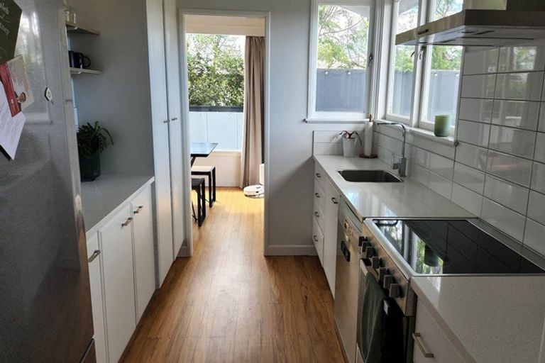 Photo of property in 6 Heath Street, St Andrews, Hamilton, 3200