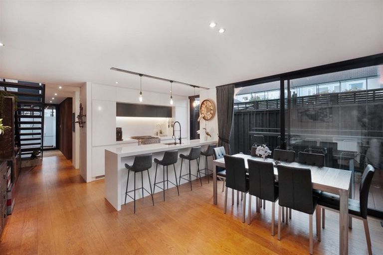 Photo of property in 39 Conference Street, Christchurch Central, Christchurch, 8013