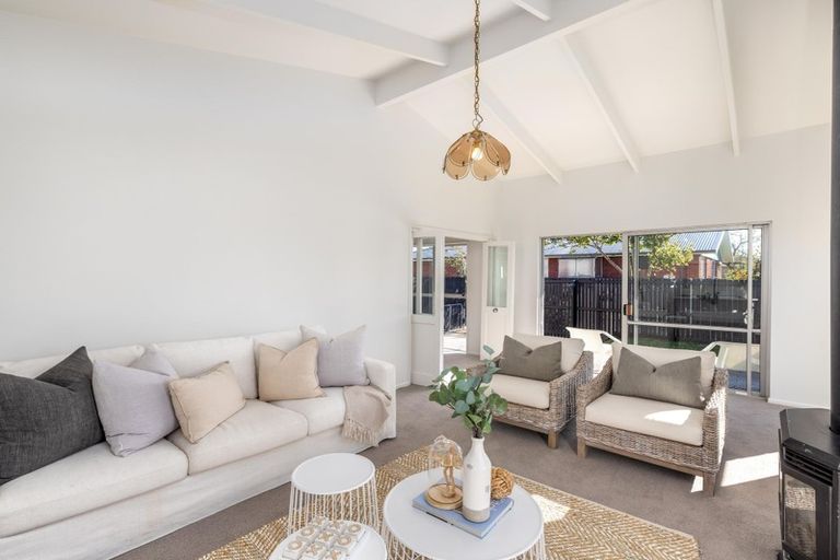 Photo of property in 9 Birdling Place, Halswell, Christchurch, 8025