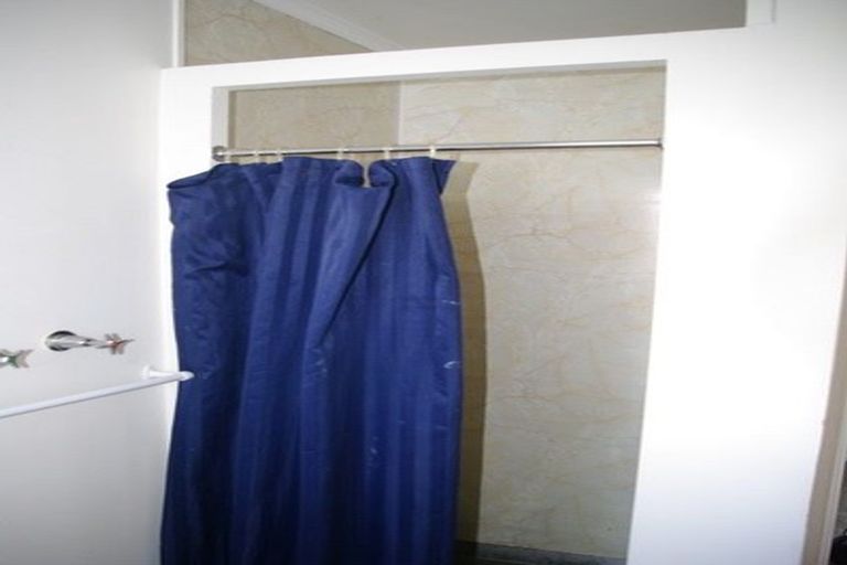 Photo of property in 23 Diane Grove, Paparangi, Wellington, 6037