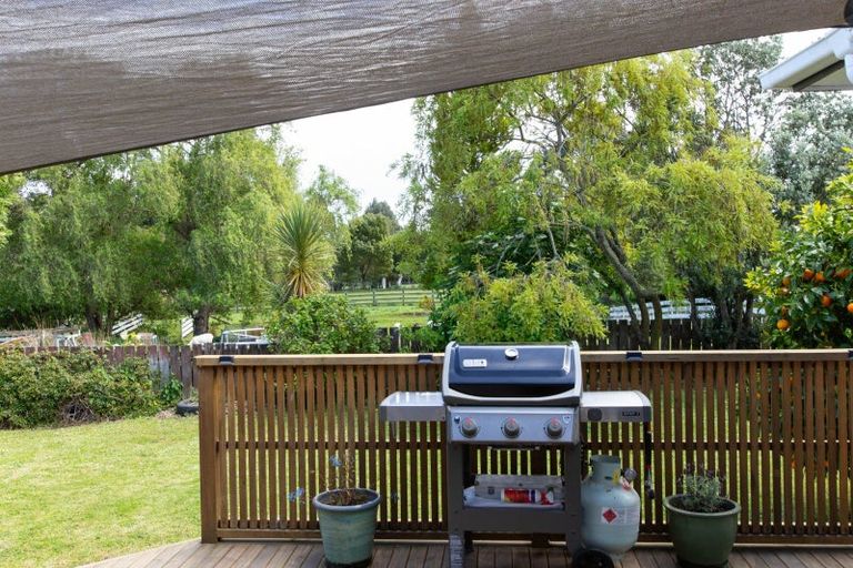 Photo of property in 77 Fergusson Street, Woodville, 4920