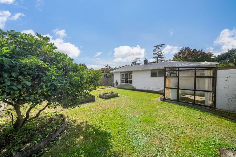 Photo of property in 6 Cruickshank Road, Clouston Park, Upper Hutt, 5018