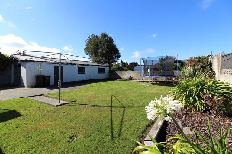 Photo of property in 53 Eglinton Street, Winton, 9720