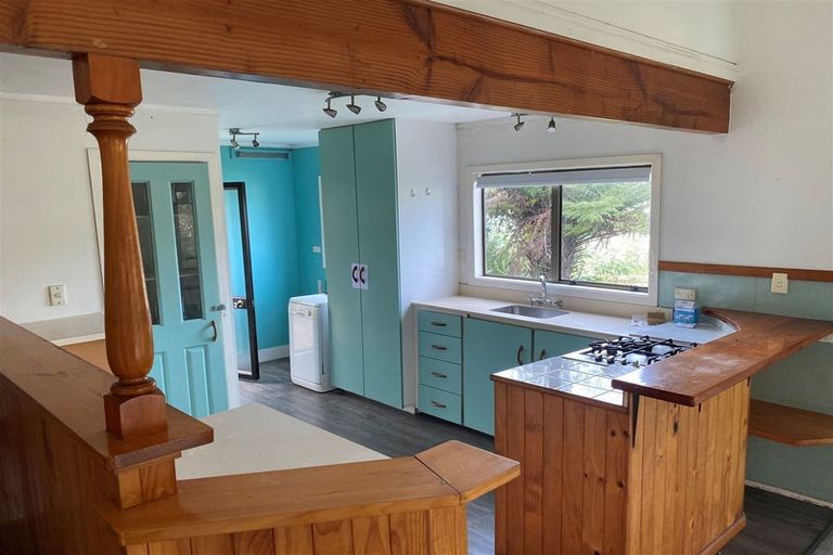 Photo of property in 624 Whangaparaoa Road, Stanmore Bay, Whangaparaoa, 0932