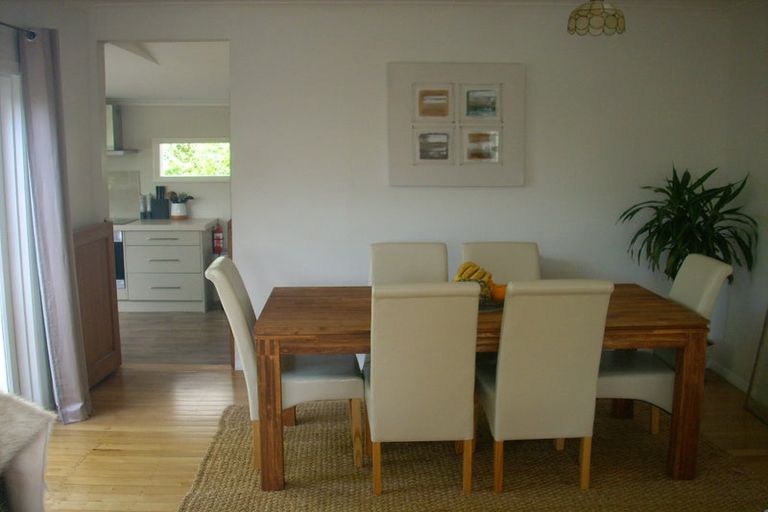 Photo of property in 106 Valley Road, Paraparaumu, 5032