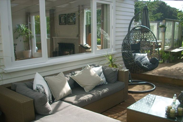 Photo of property in 106 Valley Road, Paraparaumu, 5032