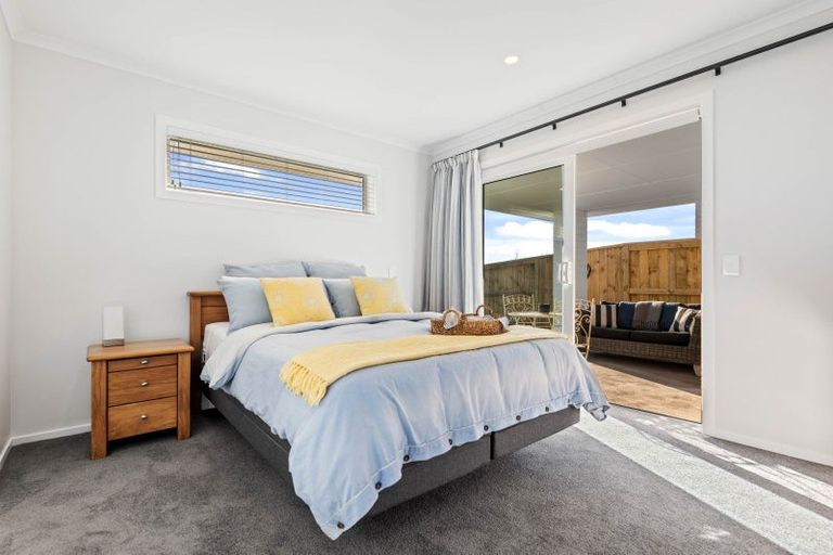 Photo of property in 98a Harakeke Drive, Wharewaka, Taupo, 3330