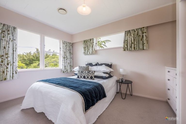 Photo of property in 26 Sunshine Crescent, Kelson, Lower Hutt, 5010