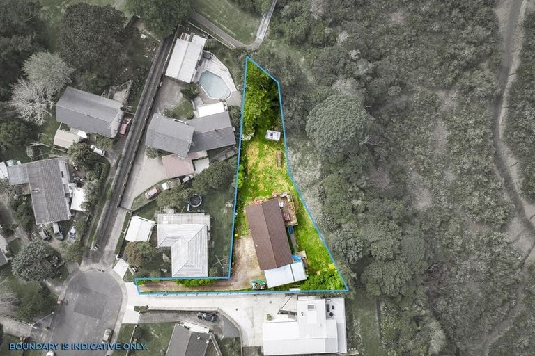 Photo of property in 56 Allington Road, Massey, Auckland, 0614