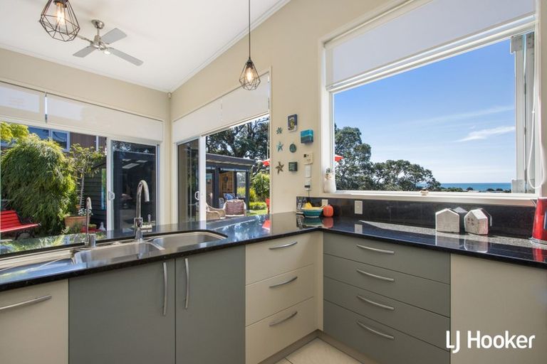 Photo of property in 153 Koutunui Road, Athenree, Katikati, 3177