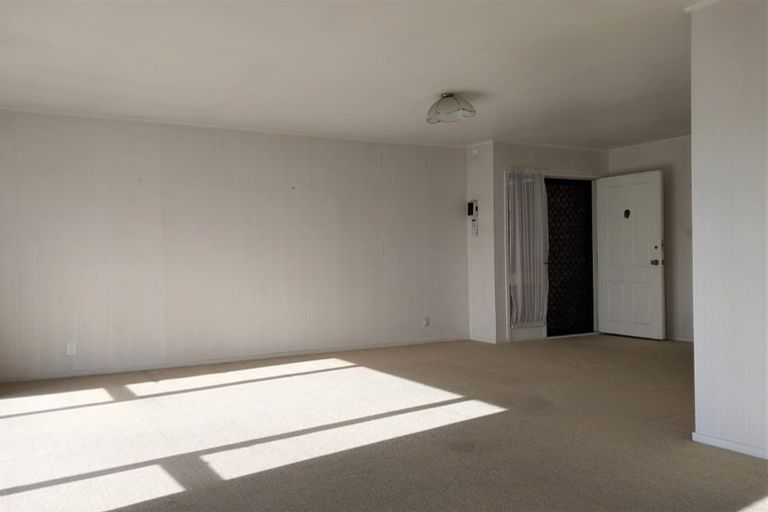 Photo of property in 83 Pakuranga Road, Pakuranga, Auckland, 2010