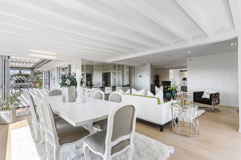 Photo of property in 18 Indus Place, Half Moon Bay, Auckland, 2012