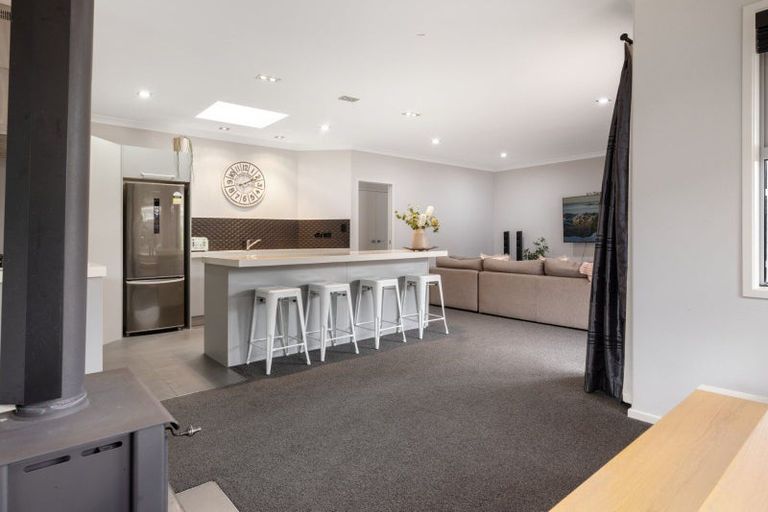 Photo of property in 88 Golden Sands Drive, Papamoa Beach, Papamoa, 3118