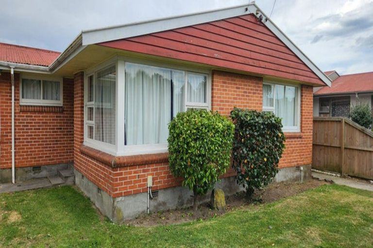 Photo of property in 5 Hanrahan Street, Upper Riccarton, Christchurch, 8041