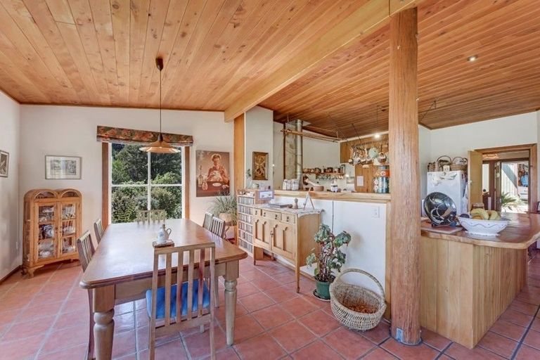 Photo of property in 30 Rangihaeata Road, Rangihaeata, Takaka, 7182