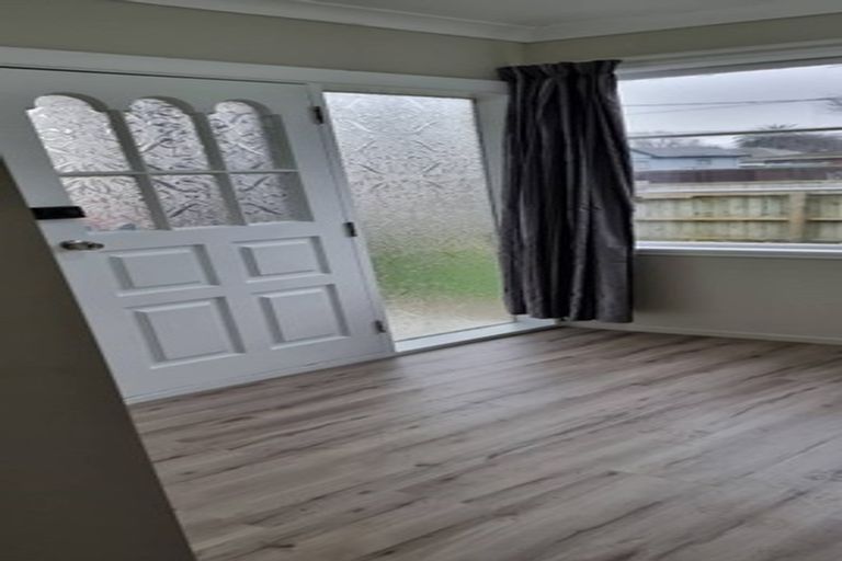 Photo of property in 21 Wheatley Street, Naenae, Lower Hutt, 5011