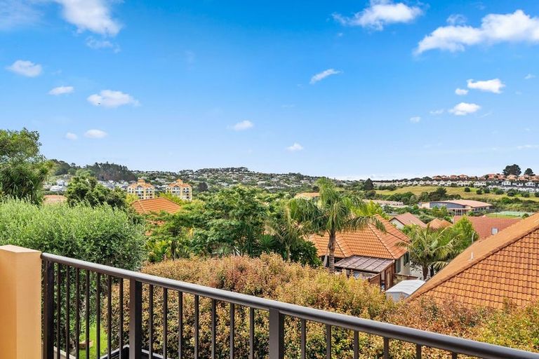 Photo of property in 12 Quarter Deck Lane, Gulf Harbour, Whangaparaoa, 0930