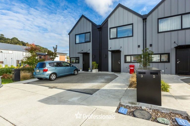 Photo of property in 3 Raeble Walkington Lane, Wallaceville, Upper Hutt, 5018