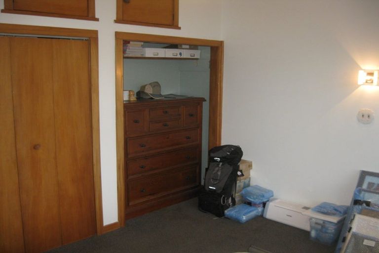 Photo of property in 17 Mascot Street, Tawa, Wellington, 5028