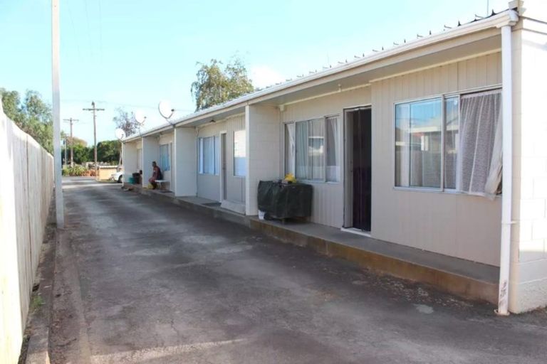 Photo of property in 1/54 Bandon Street, Frankton, Hamilton, 3204