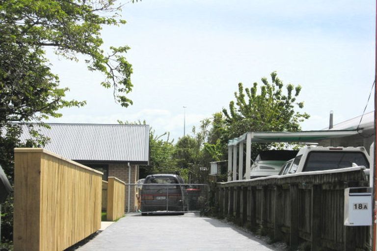 Photo of property in 18a Sadlier Street, Stoke, Nelson, 7011