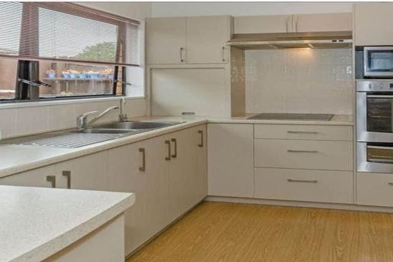 Photo of property in 56b Gills Avenue, Papakura, 2110