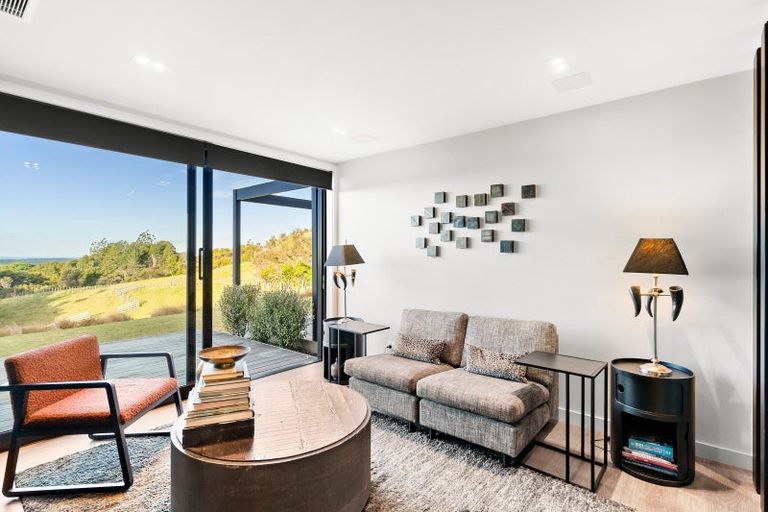 Photo of property in 34 Aroha Road, Te Arai, Wellsford, 0975