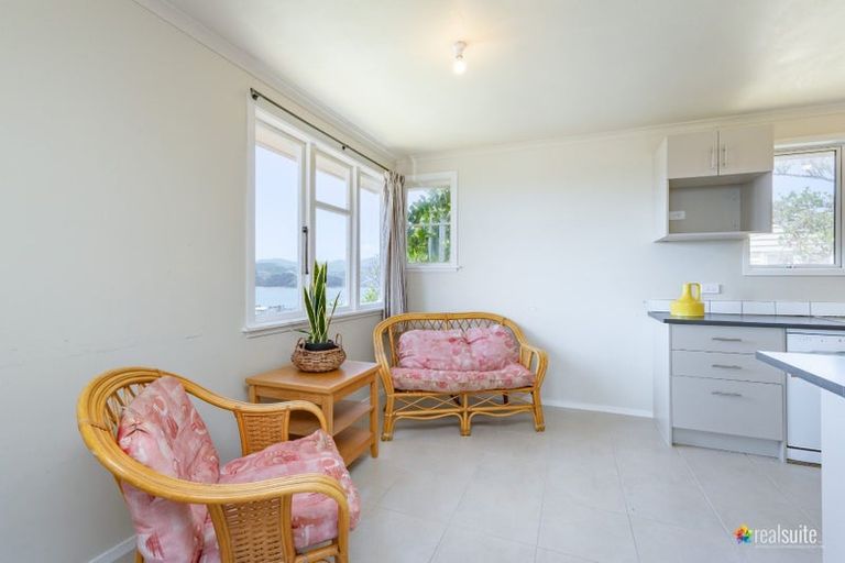 Photo of property in 10 Piko Street, Titahi Bay, Porirua, 5022