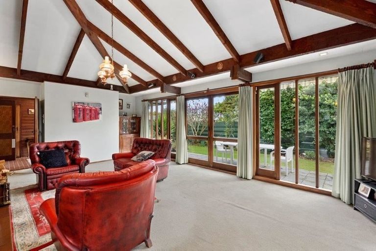 Photo of property in 2 Halsey Street, Levin, 5510