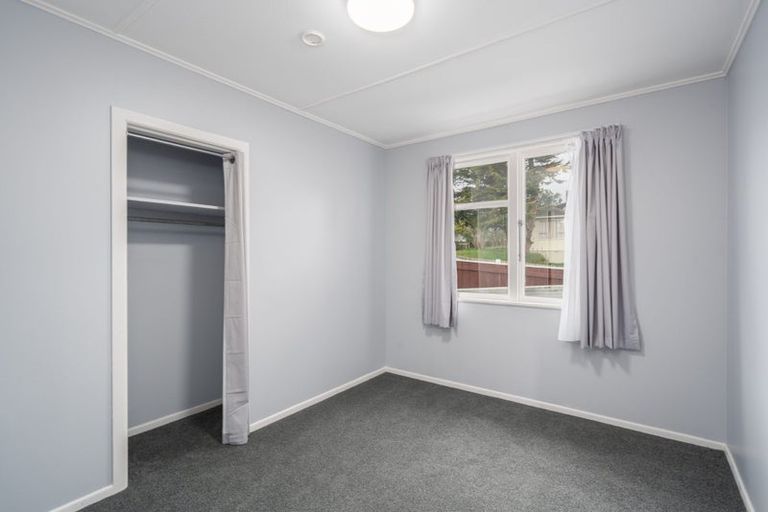 Photo of property in 61 Castor Crescent, Cannons Creek, Porirua, 5024