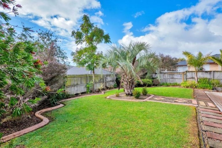 Photo of property in 270 Schnapper Rock Road, Schnapper Rock, Auckland, 0632