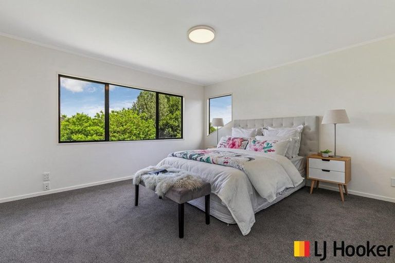 Photo of property in 38 Wairere Road, The Gardens, Auckland, 2105