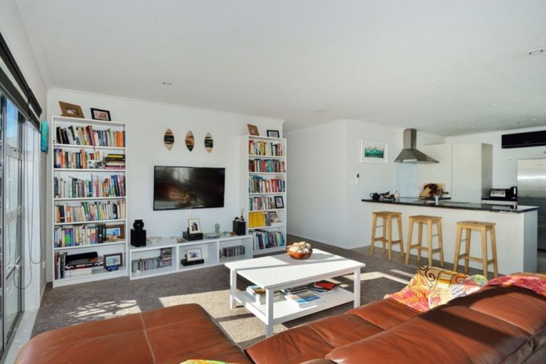 Photo of property in 30 Hamilton Drive, Wainui, Gisborne, 4010