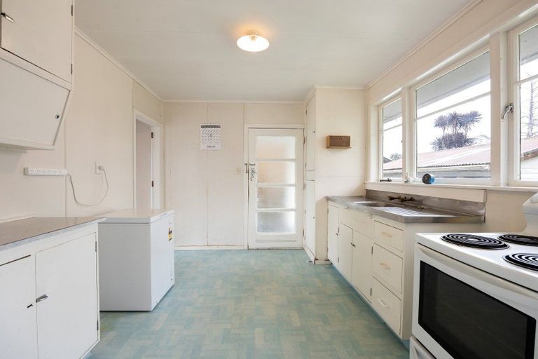 Photo of property in 11 Keitha Place, Glenview, Hamilton, 3206