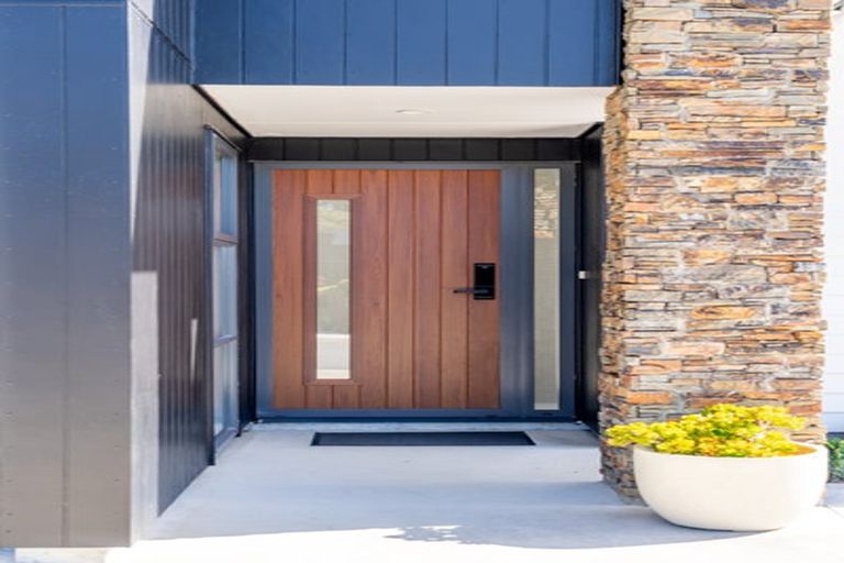 Photo of property in 6 Mcmillan Lane, Wallaceville, Upper Hutt, 5018