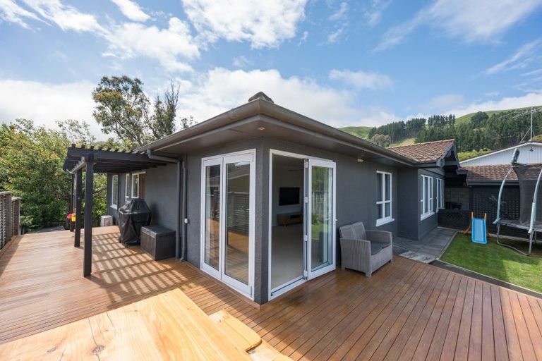 Photo of property in 32 Paremata Street, Atawhai, Nelson, 7010