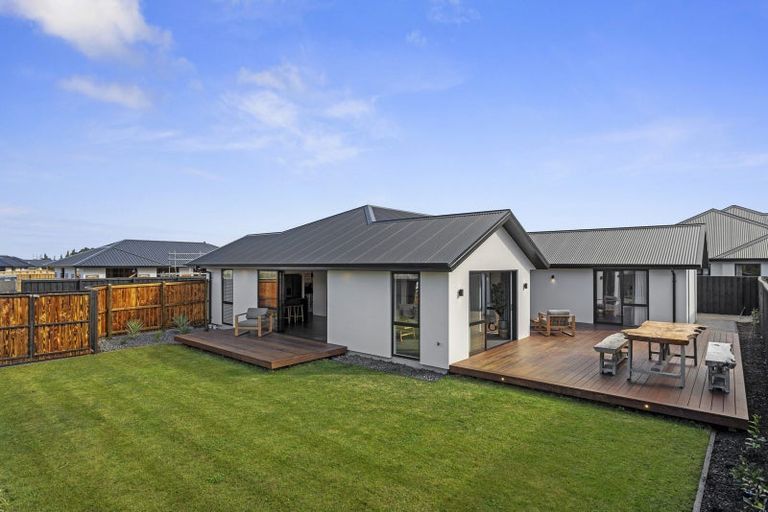 Photo of property in 177 Townsend Road, Rangiora, 7400