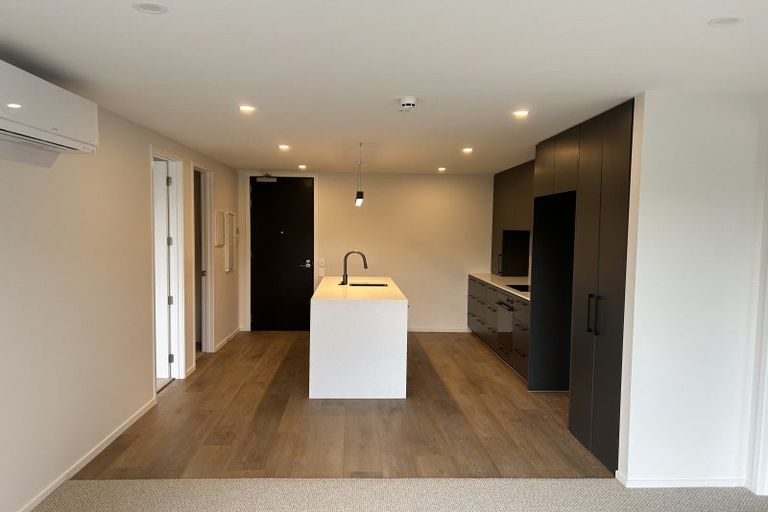 Photo of property in 9/7 Northlake Drive, Wanaka, 9305