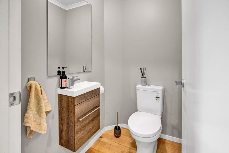 Photo of property in 284 Tai Road, Opunake, 4681