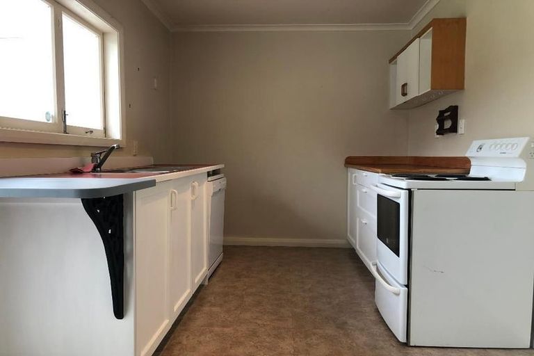 Photo of property in 3 Rutland Street, Levin, 5510