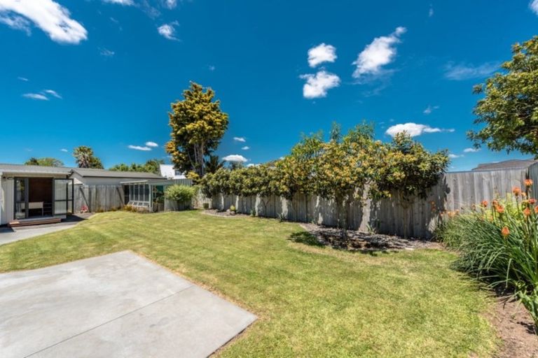 Photo of property in 23 Charles Crescent, Beerescourt, Hamilton, 3200