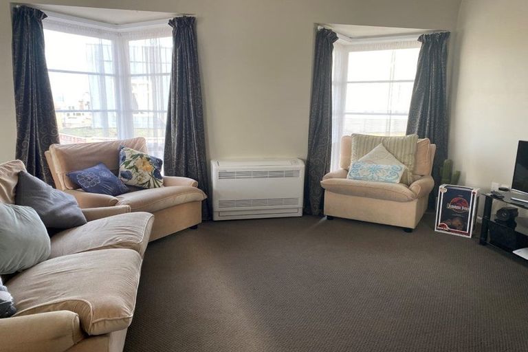 Photo of property in 1/115-117 Jackson Street, Petone, Lower Hutt, 5012