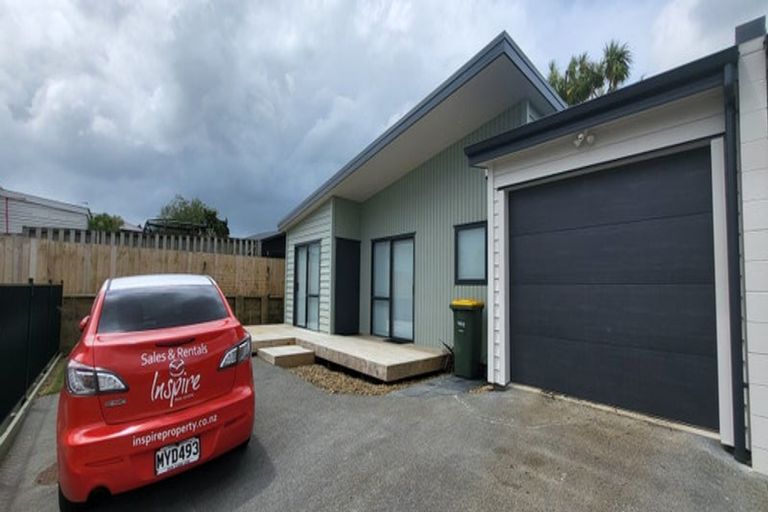 Photo of property in 45d Prospect Terrace, Pukekohe, 2120