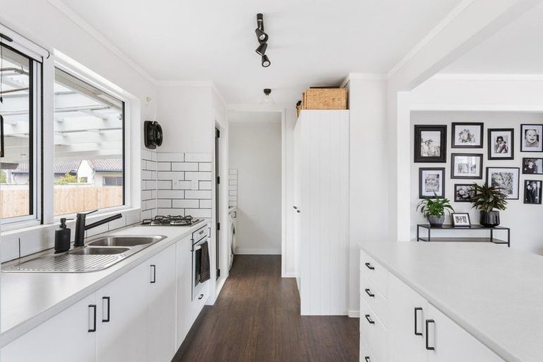 Photo of property in 6 Konini Place, Edgecumbe, 3120