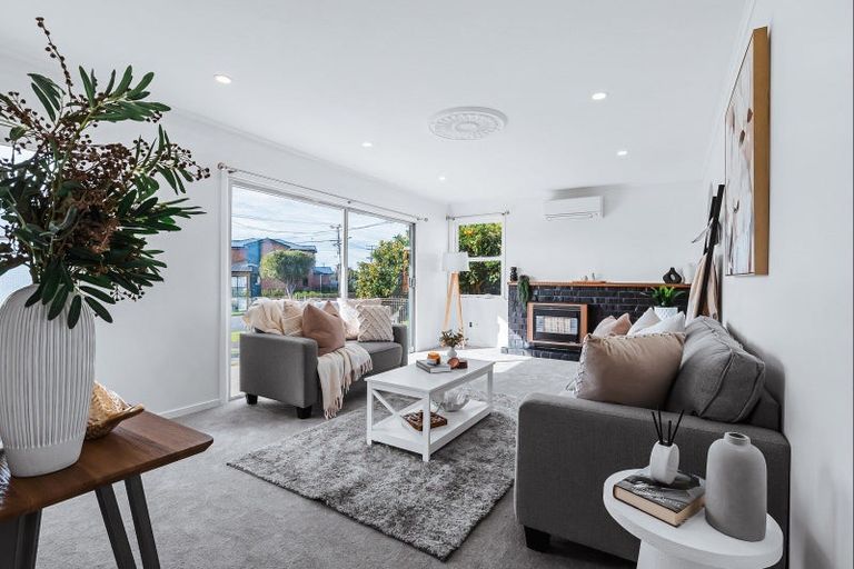 Photo of property in 37 Yvonne Street, Melville, Hamilton, 3206