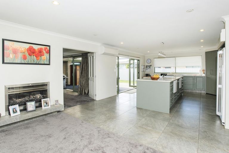Photo of property in 26 Pohutukawa Grove, Lytton West, Gisborne, 4010