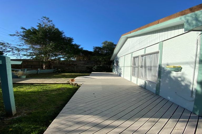 Photo of property in 110 Arawhata Road, Paraparaumu, 5032